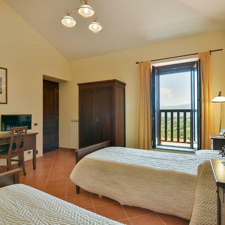 Agriturismo L'Antico Casolare Castelcivita Exterior photo