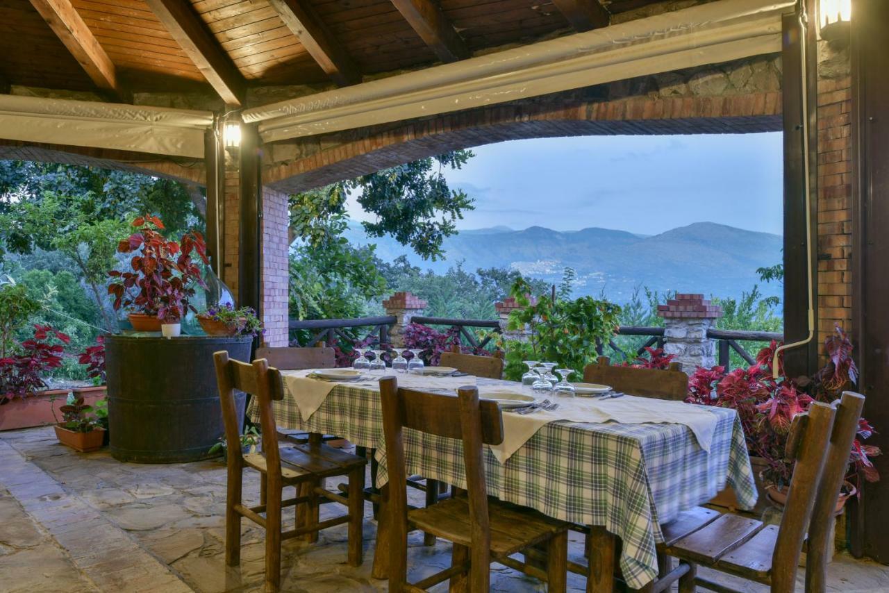 Agriturismo L'Antico Casolare Castelcivita Exterior photo